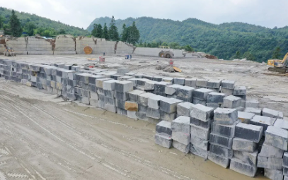 挖掘好“金沙黑”得天獨厚的資源優勢!金沙縣委副書記、縣長張銘到金沙(西南)石材生態產業園項目調研 貴州金沙黑 貴州黑石