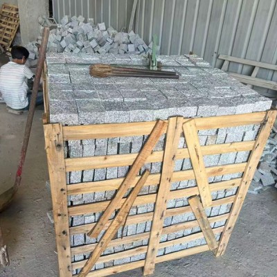 老礦芝麻黑小方塊馬蹄石