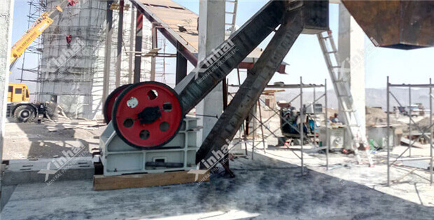 顎式破碎機(jī)